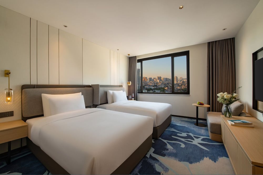 Guangzhou Hotel 30/50