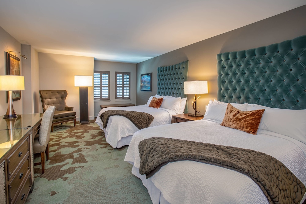 Grand Bohemian Hotel Asheville Autograph Collection 7/41