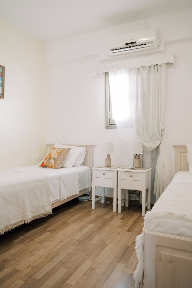 Lindos Harmony Suites 13/50