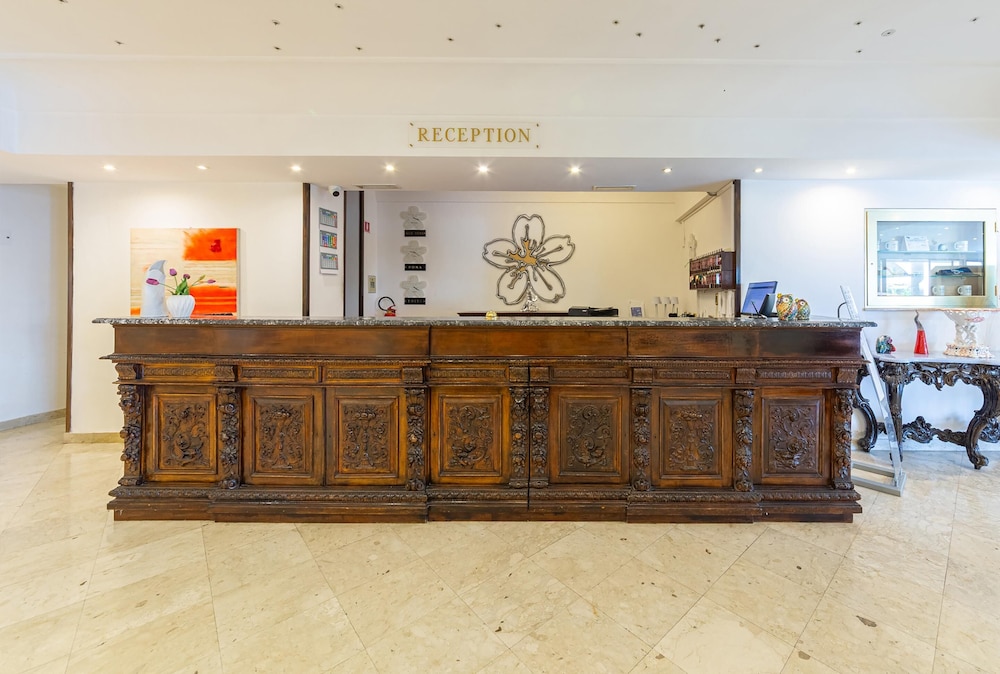 Hotel Sakura, Sure Hotel Collection by Best Western 12/66