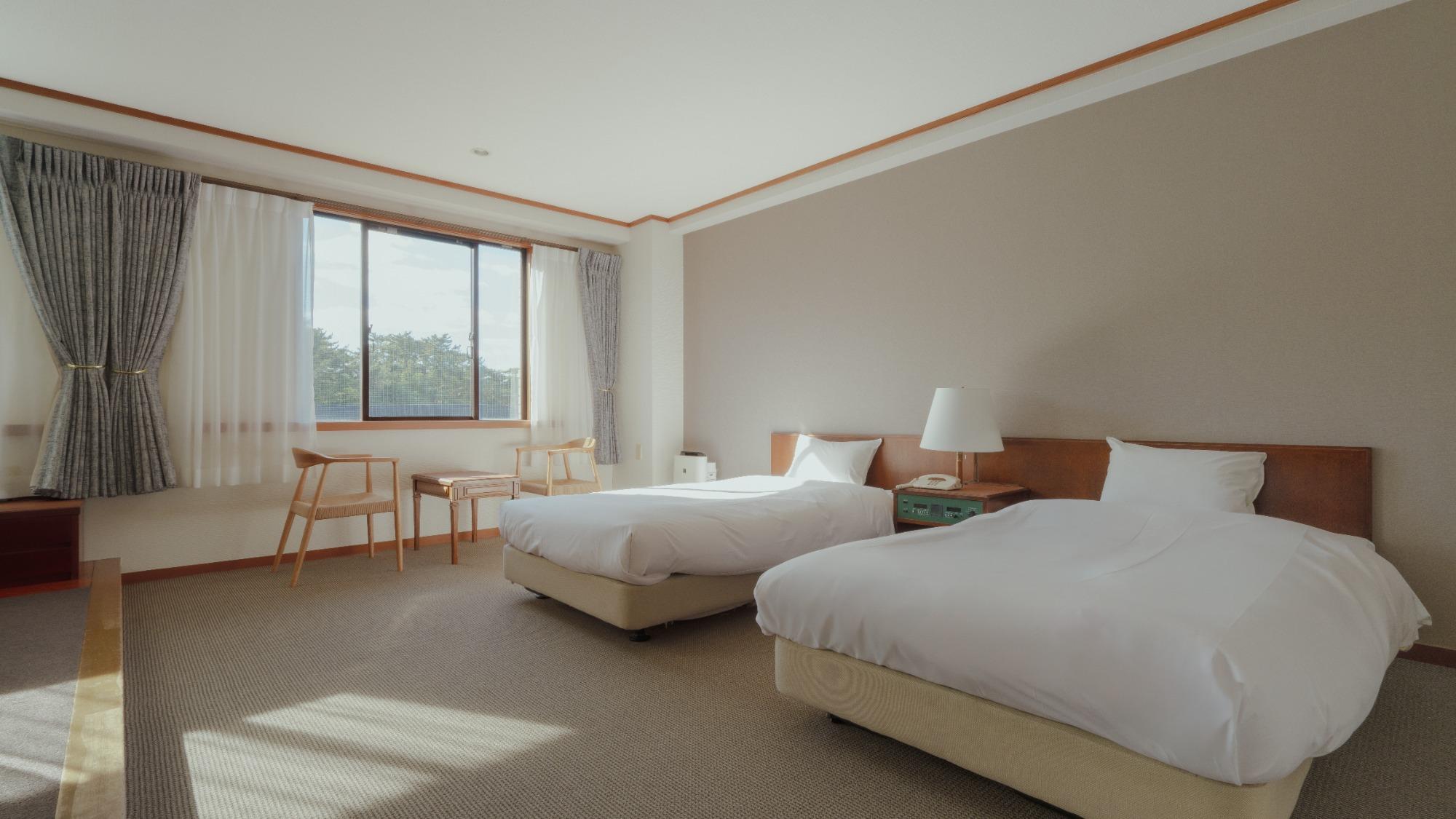 Semi Western, Style, Relaxation, Mountain View, Main Building