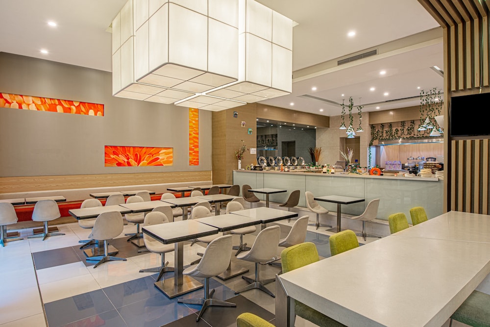 HOLIDAY INN EXPRESS WEIHAI HI-TECH ZONE 19/31
