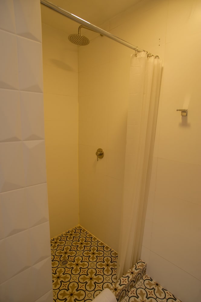 Casa Biru Hotel Boutique 33/68