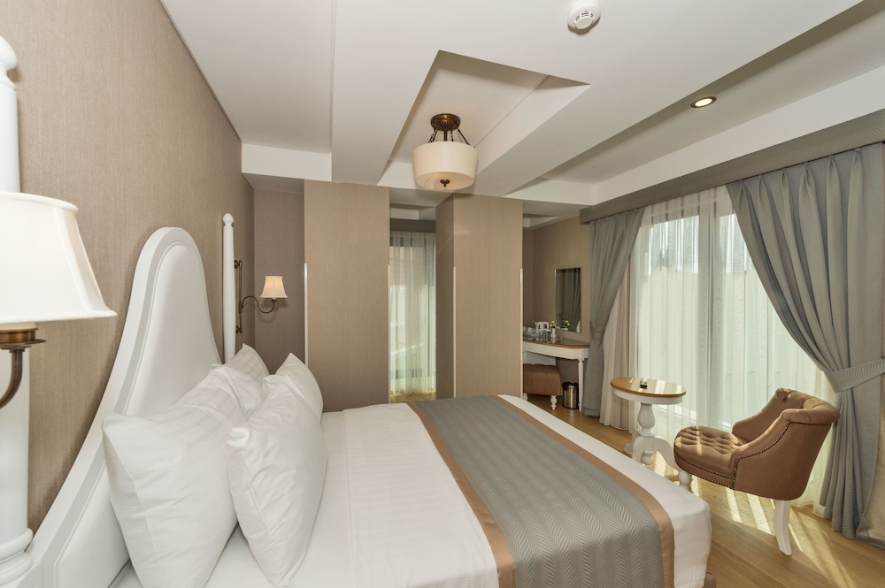HANNA HOTEL 25/69
