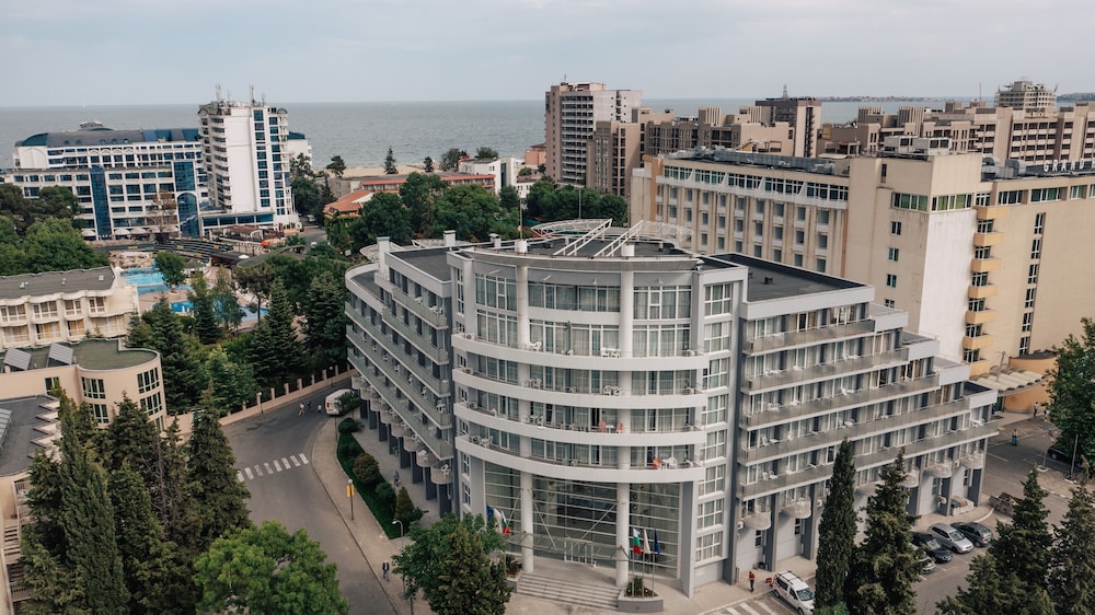 Hotel Perla 3/44