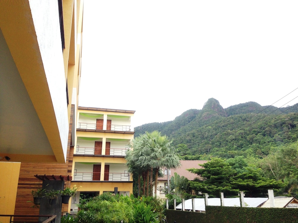 Keeree Ele Resort 5/50
