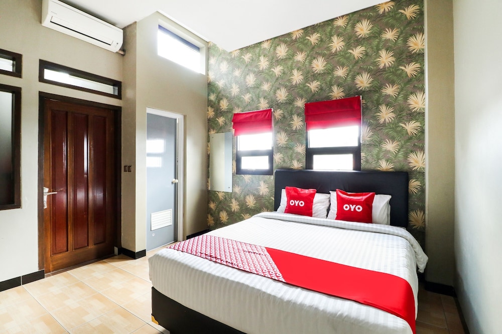 OYO 90026 Guest House Teras Waruga Syariah 13/22