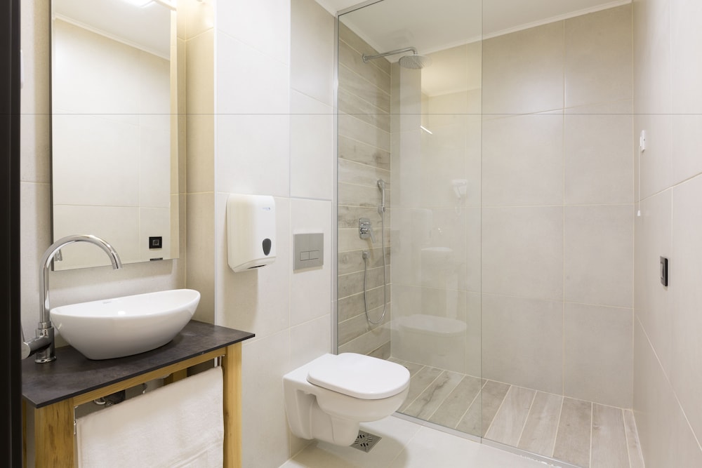 Capital Hotel Garni 53/55