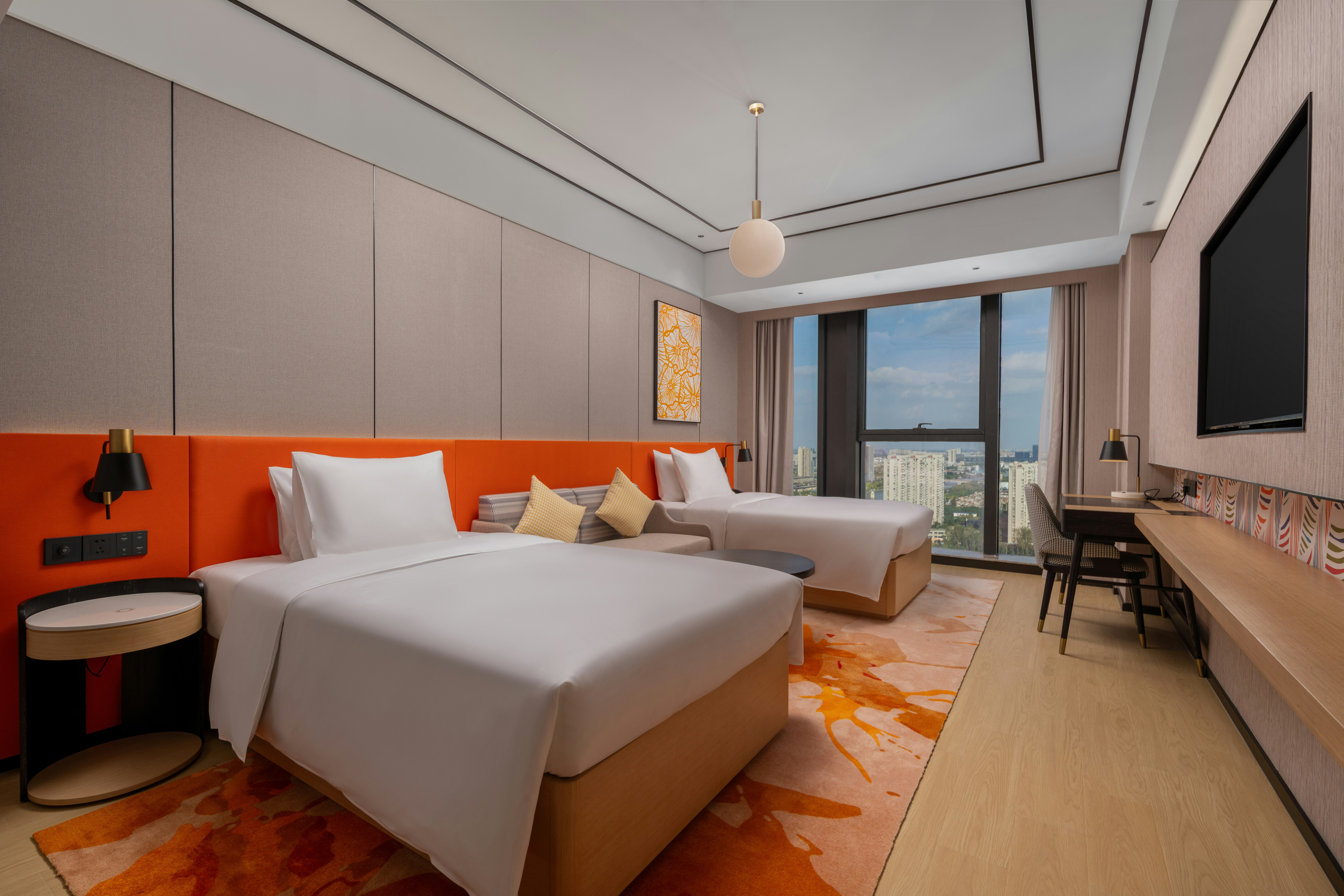 DELUXE, TWIN BEDS