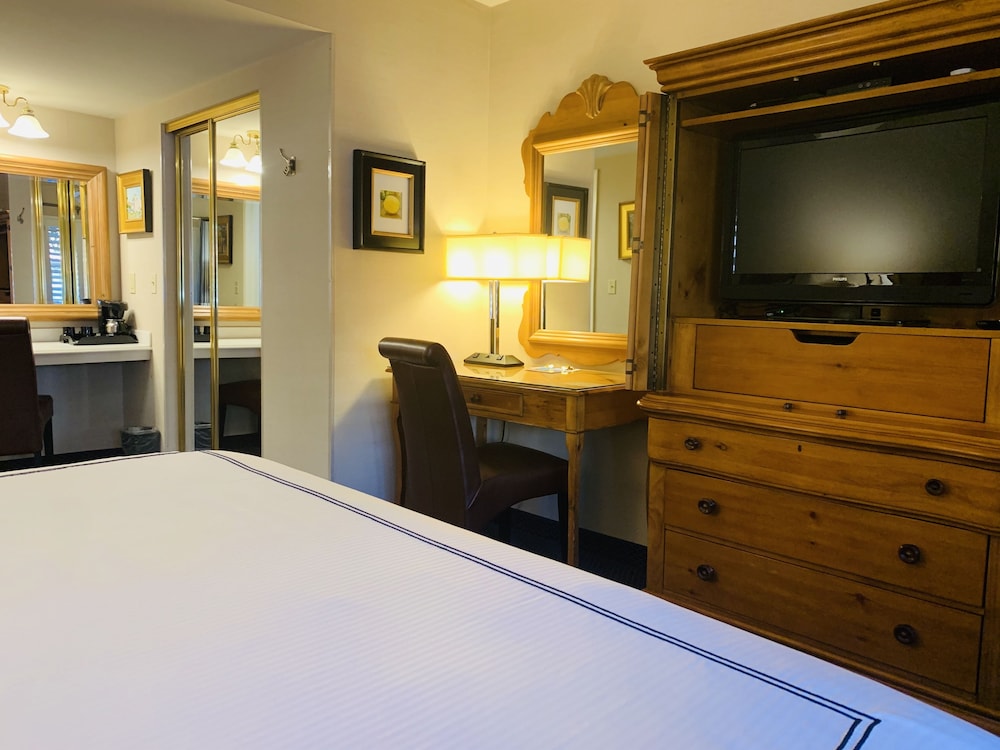 Franciscan Inn & Suites 22/40