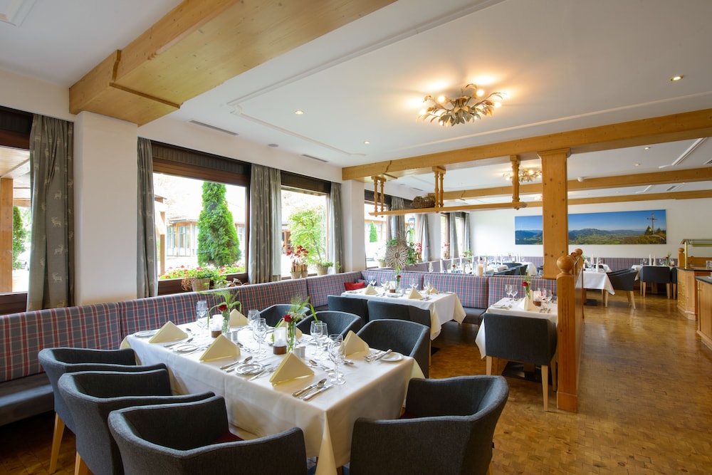 Flesslers Lenggries, a Tribute Portfolio Hotel 47/63