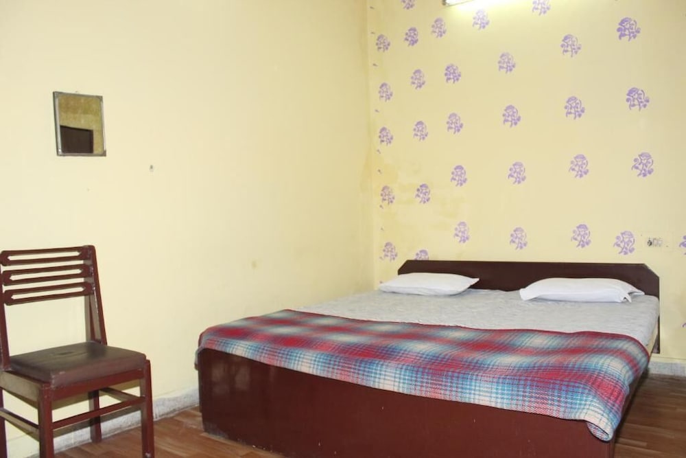 HOTEL RAJ BED AND BREAKFAST 16/36