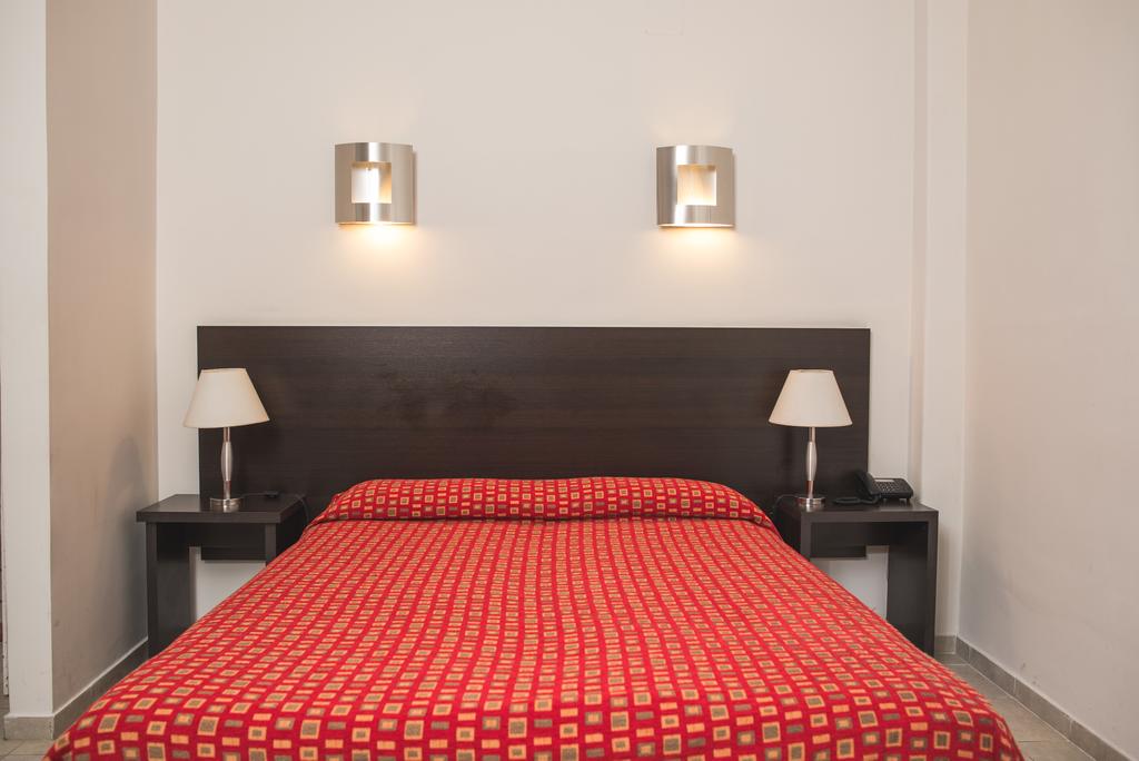 Gran Hotel Victoria Cordoba 11/39