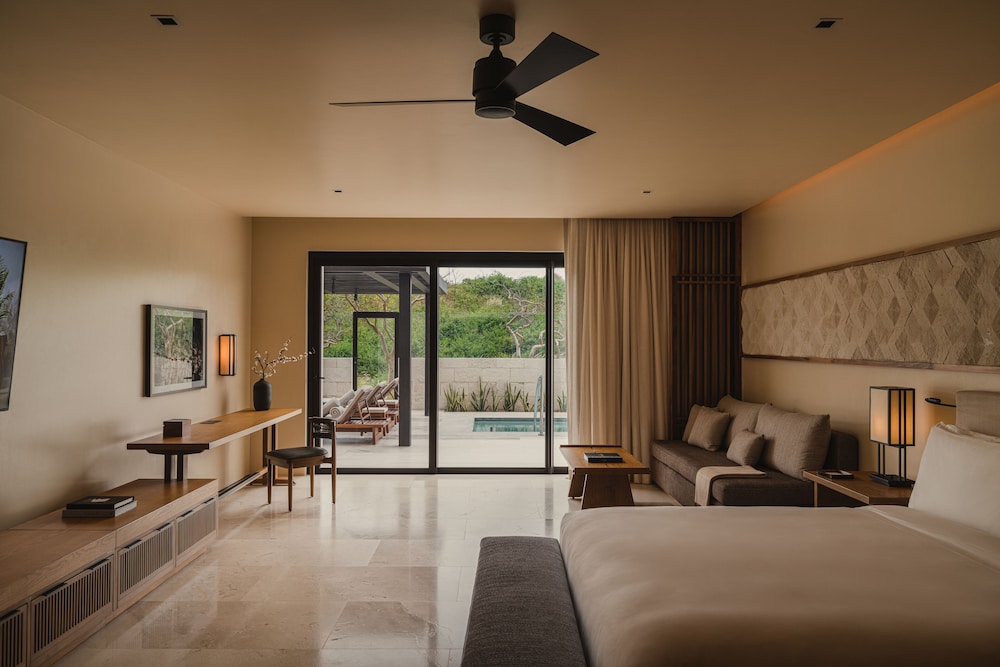 3 Bedrooms, Nobu, Residence, 5 King Beds