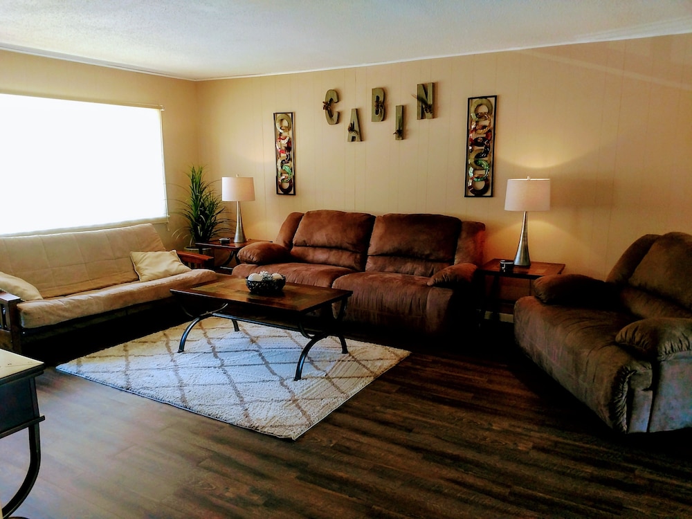 Ozark Village Resort 32/67