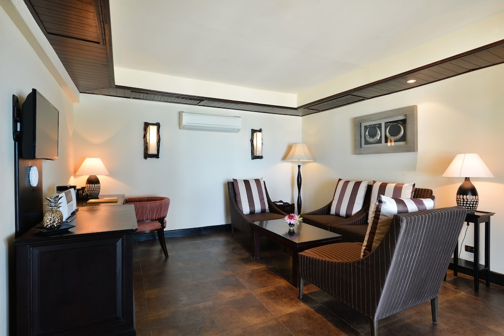 ANDAMAN WHITE BEACH RESORT 44/70