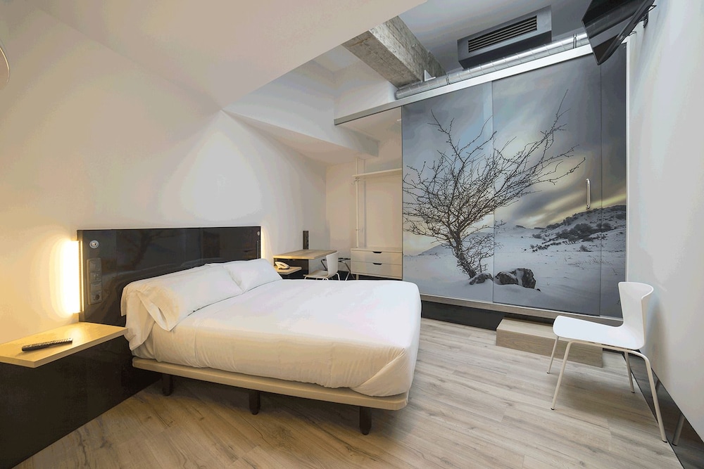 Hotel Zerupe 11/60