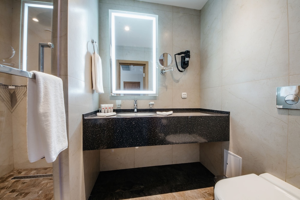 Ramada by Wyndham Astana 49/50