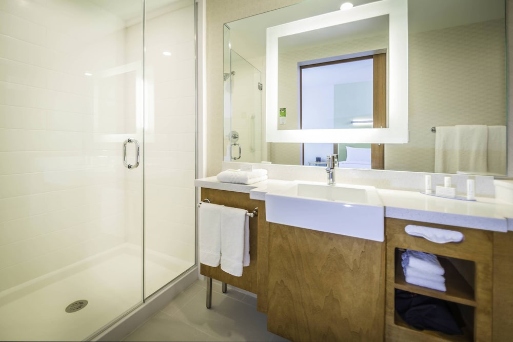 Springhill Suites Houston Westchase 7/45