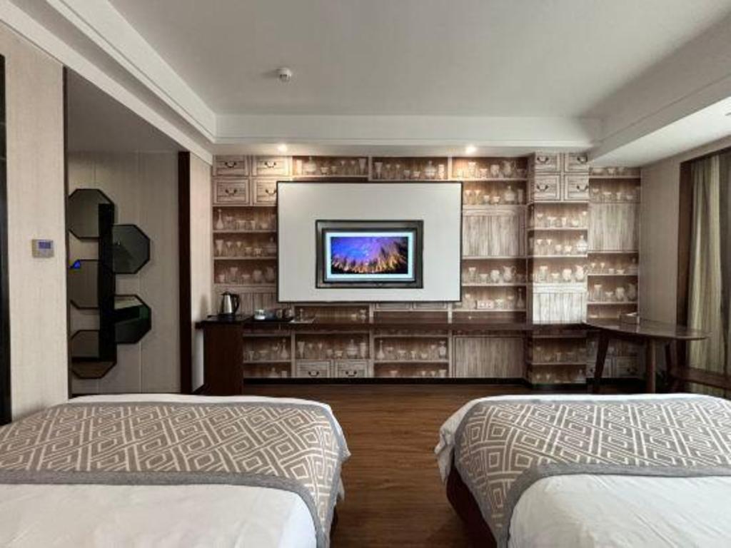 GME Hotel Anqing Qianshan County Fortune Plaza 14/23