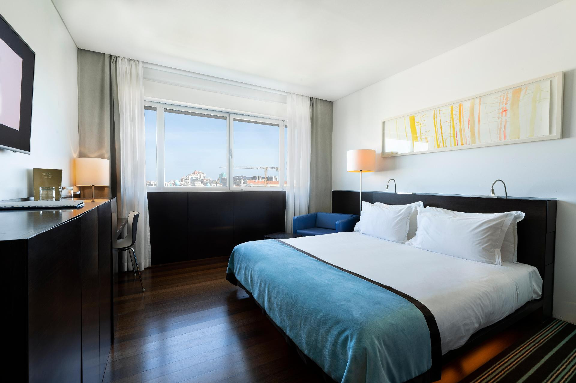 Room, Double or Twin Bed