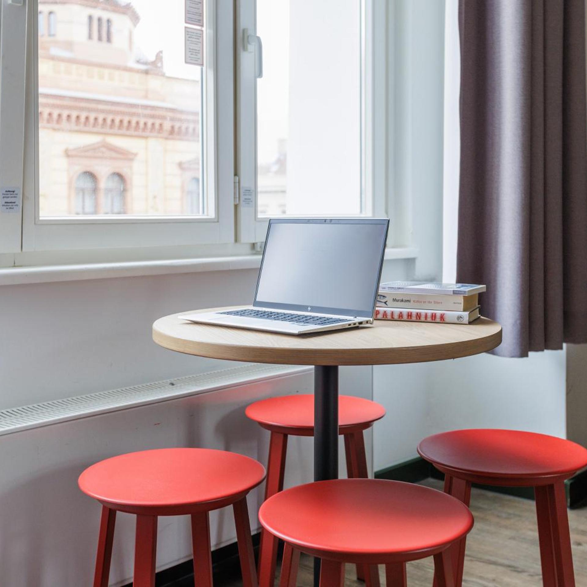 Meininger Hotel Berlin Mitte Humboldthaus Hostel 41/50