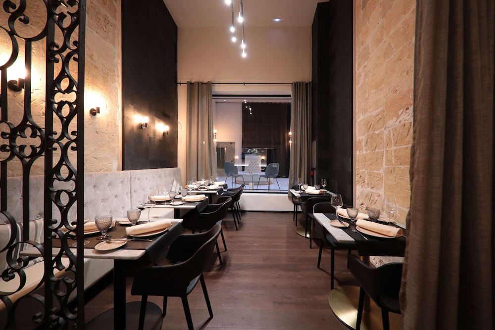 Summum Boutique Hotel, member of Melia Collection 65/70
