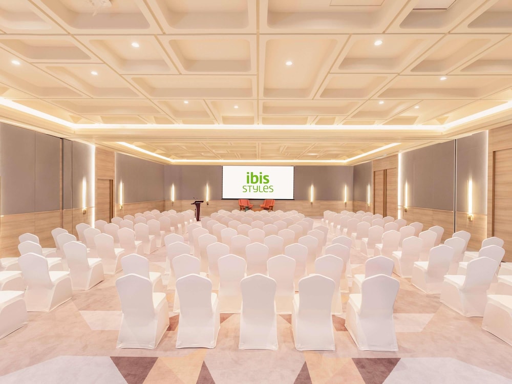 ibis Styles Mysuru 65/73