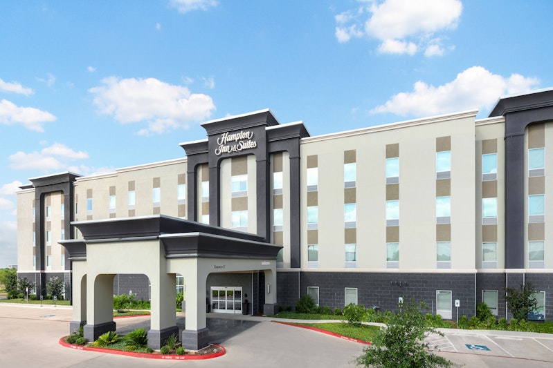 Hampton Inn Suites San Antonio Brooks City Base Tx 36/37