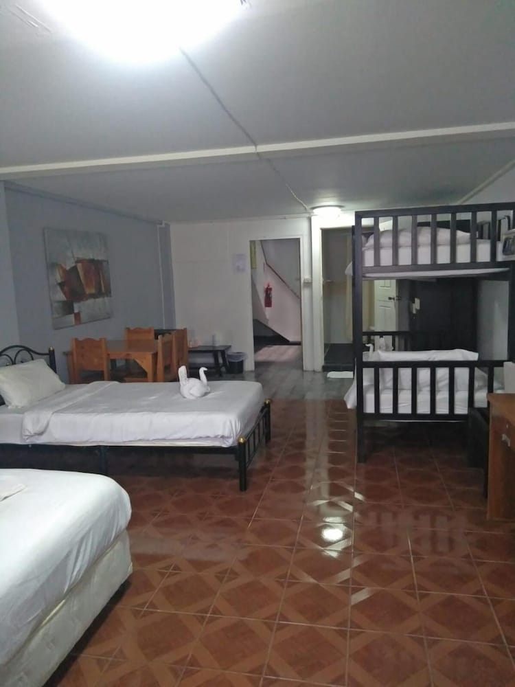 Say Cheese Guesthouse Hua Hin 9/29