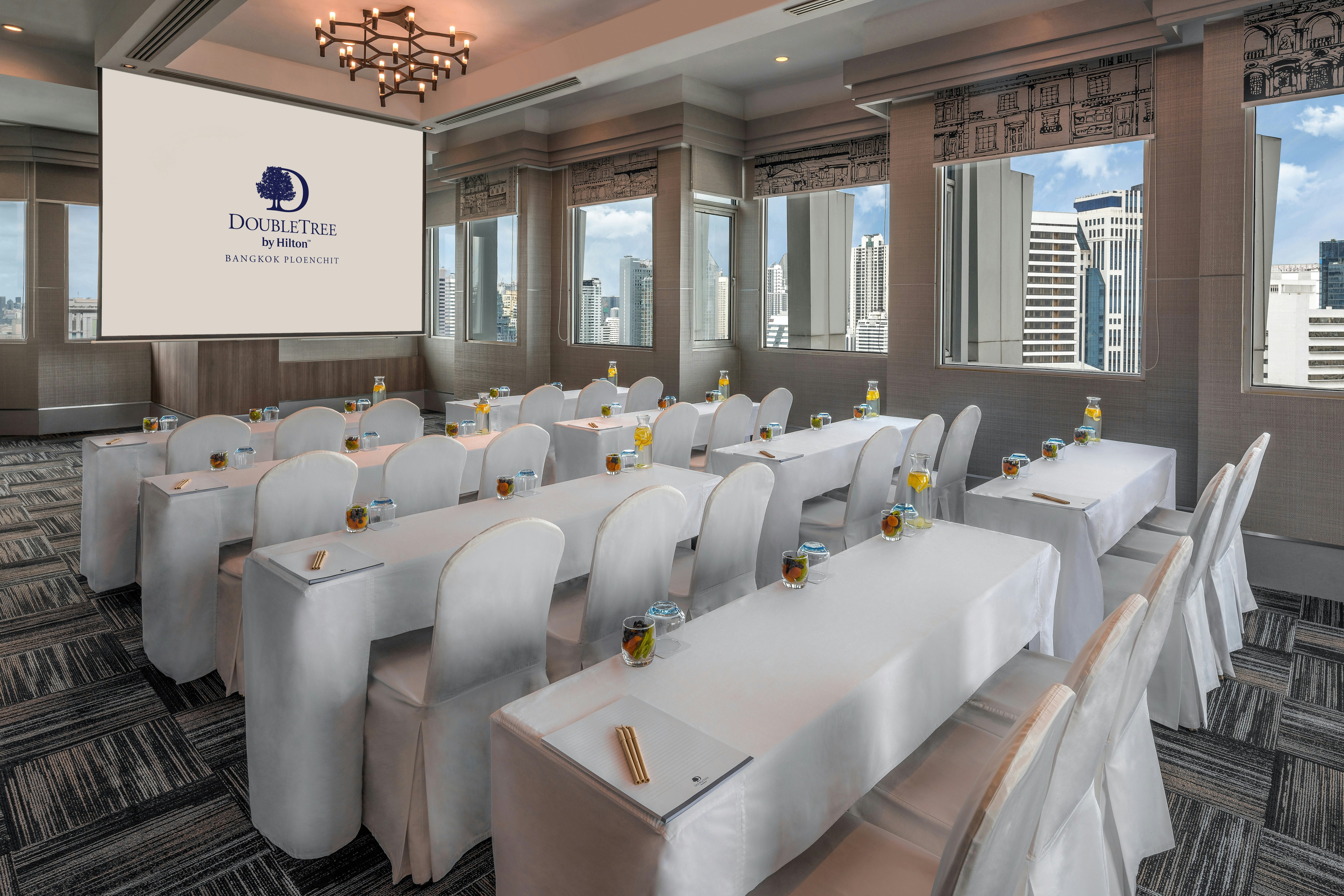 Doubletree By Hilton Bangkok Ploenchit As Formerly Majestic Grande Sukhumvit 47/51