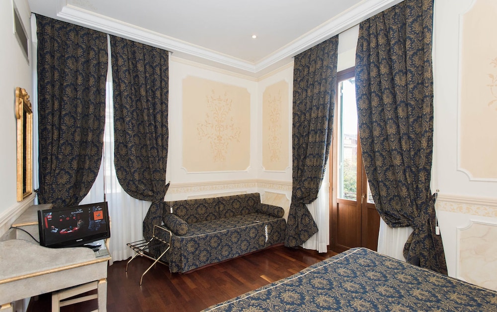 Hotel Villa San Pio 21/28