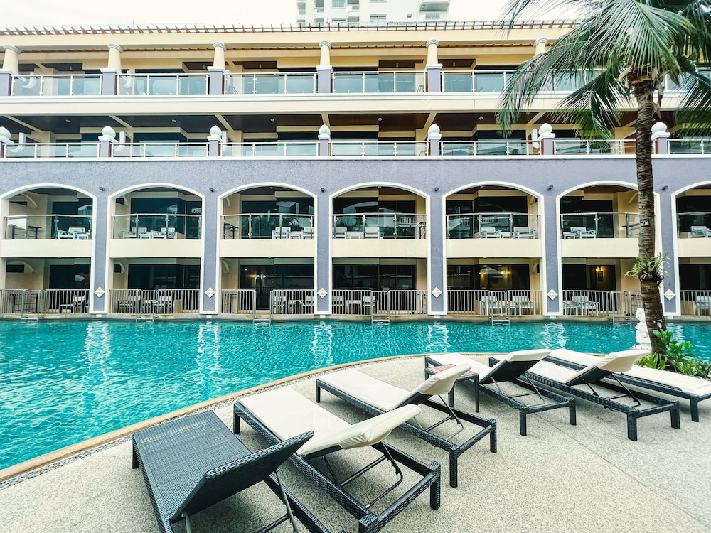 Karon Sea Sands Resort 10/71