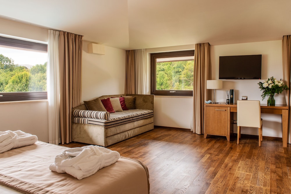 Aqua Montis Resort & Spa 12/50