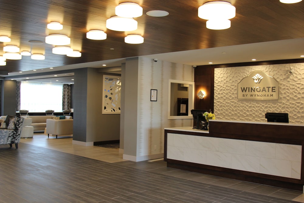 Best Western Plus Airdrie Gateway 6/50