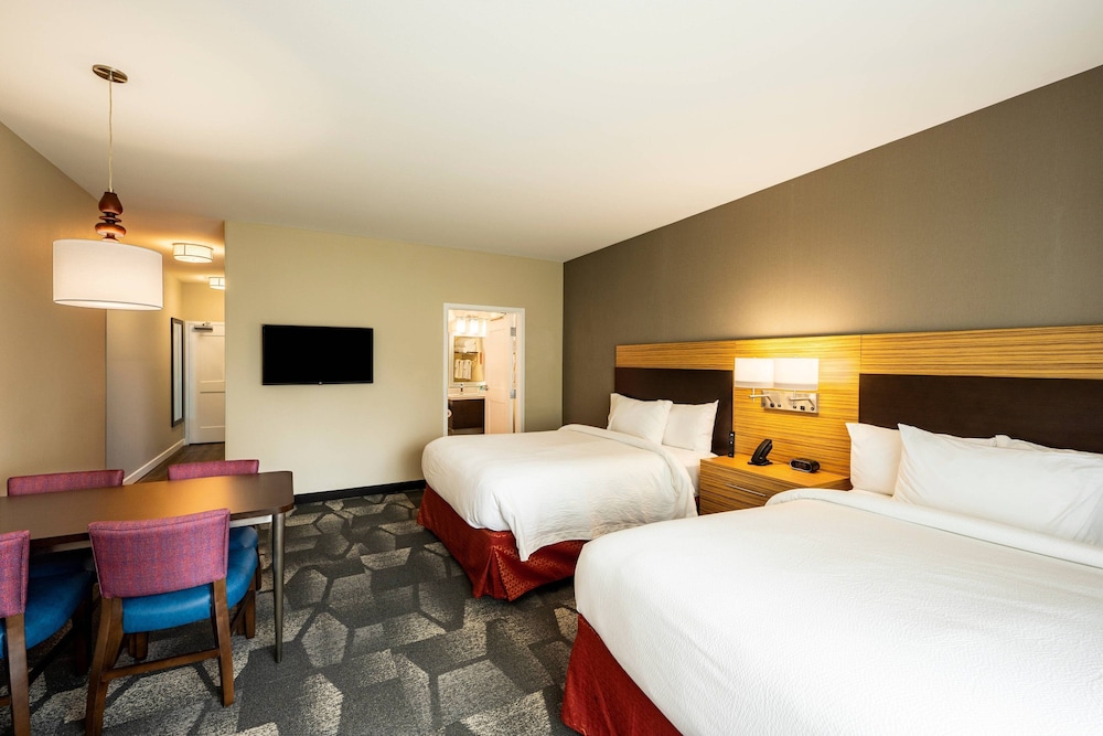 TownePlace Suites by Marriott Fort Mill at Carowinds Blvd 8/31