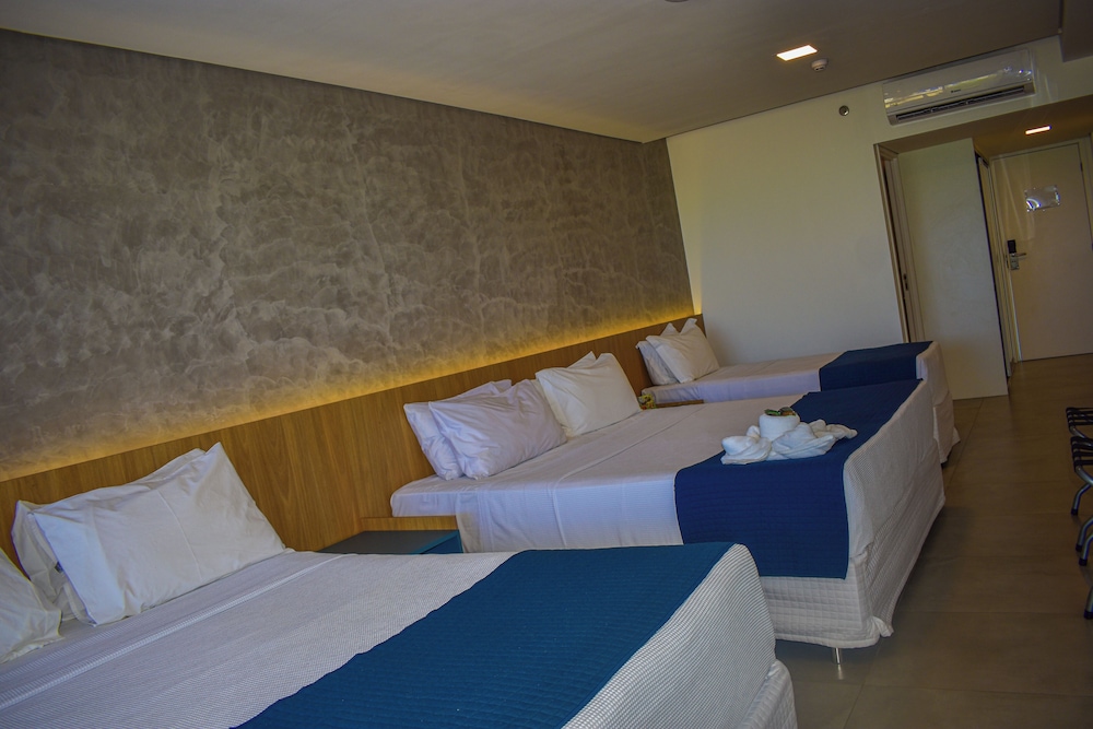 Excellence, Family, 2 Double Beds, Balcony, Bathtub