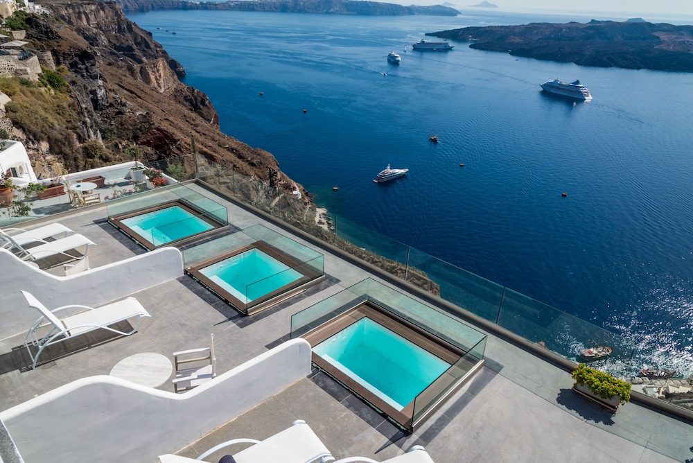 Kratiras View Luxury Suites 4/50