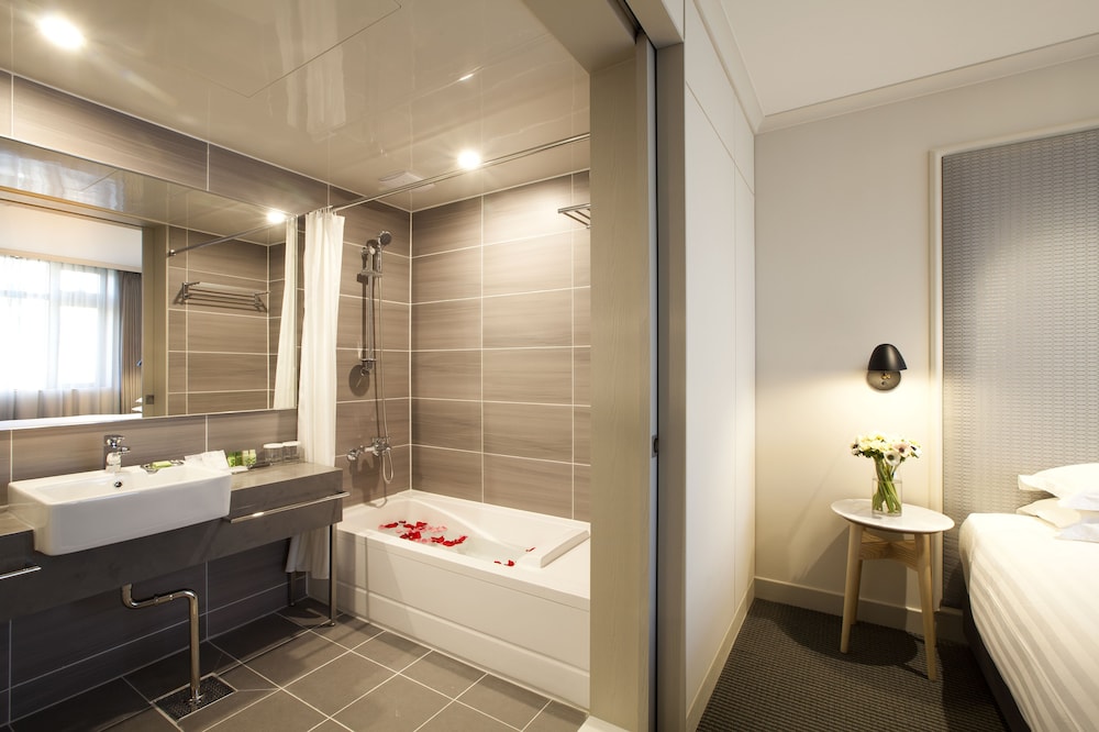 G2 HOTEL MYEONGDONG 62/63