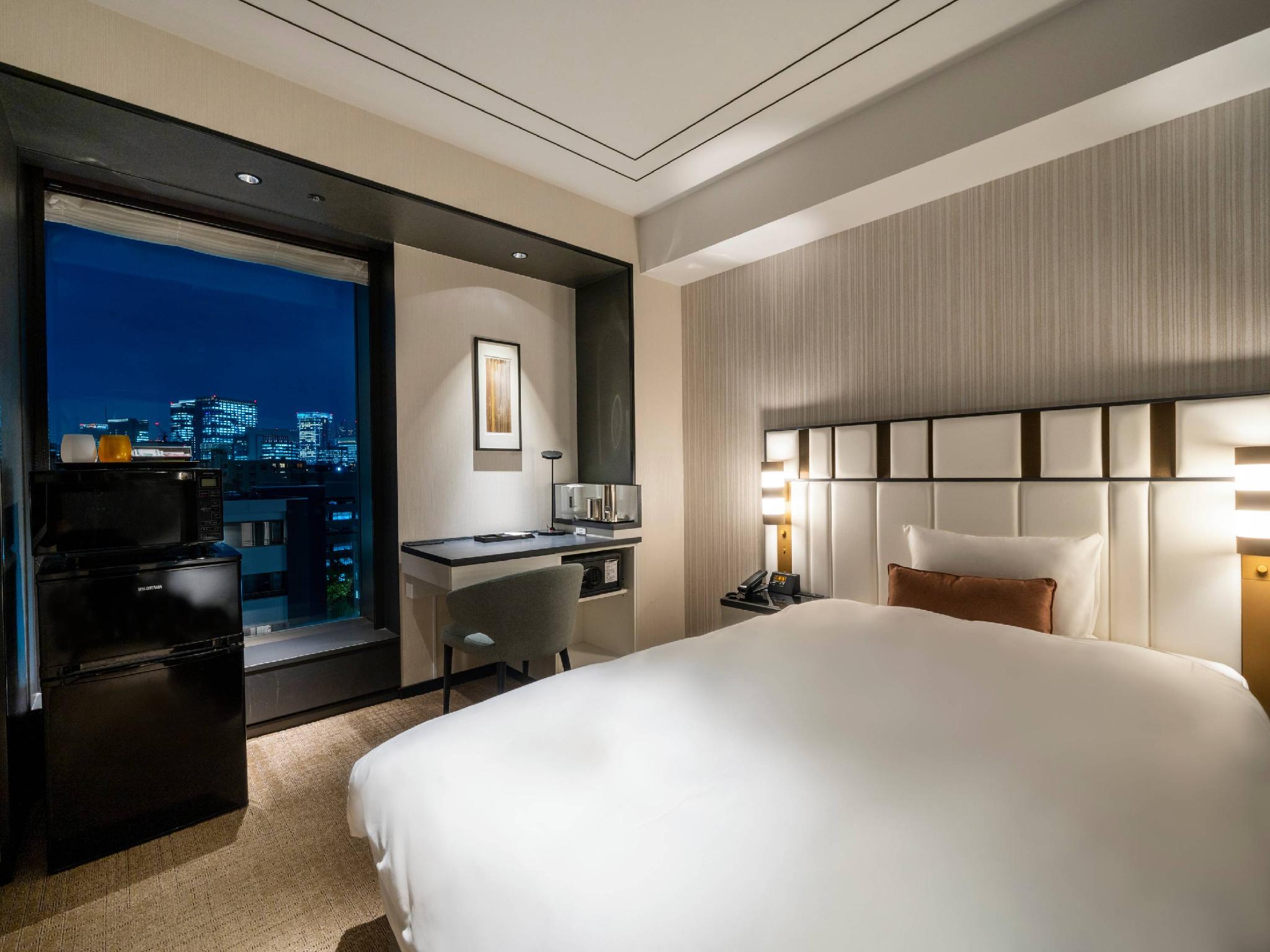 Semi Room, Single Bed, Semi Double Bed
