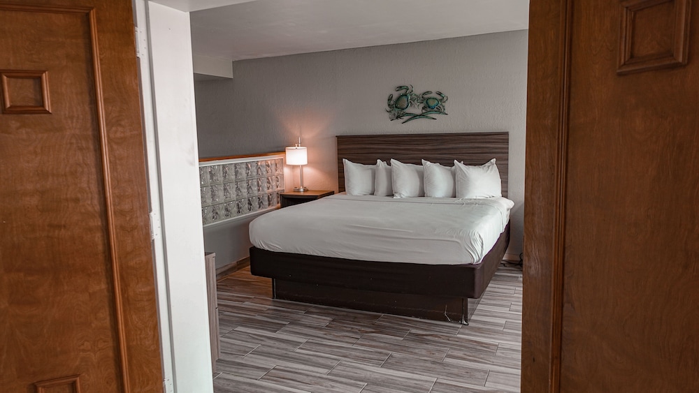 Vero Beach Inn & Suites 11/79