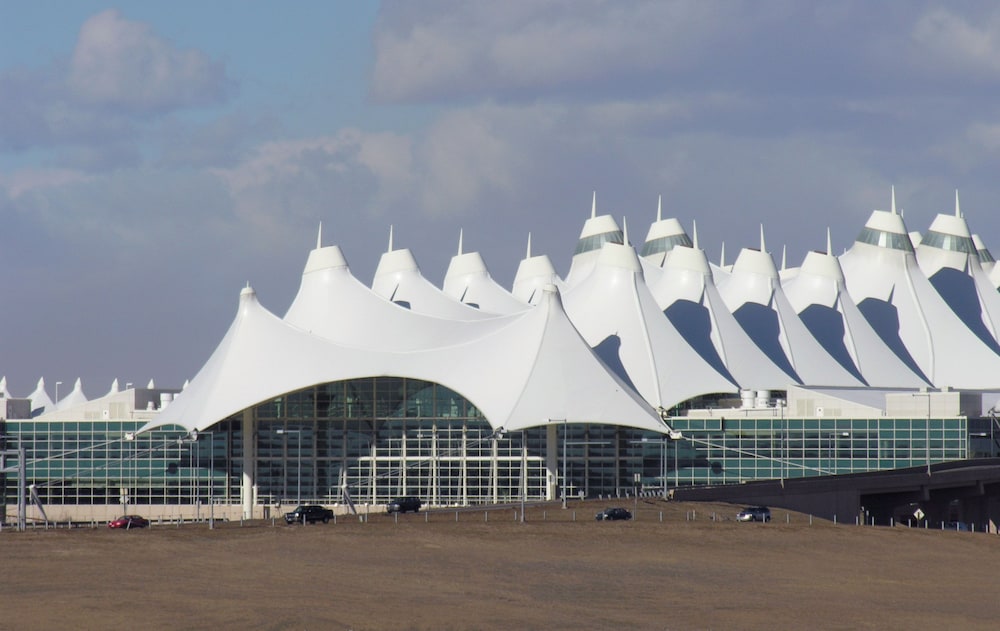 Baymont By Wyndham Denver International Airport 34/38
