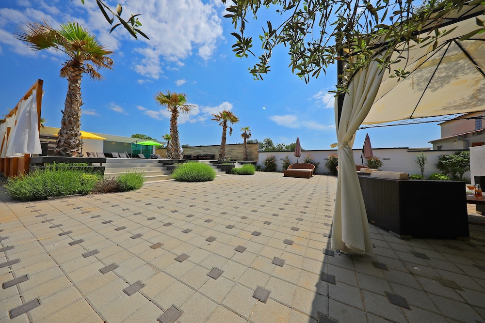Boutique Apartments Blitz 27/37