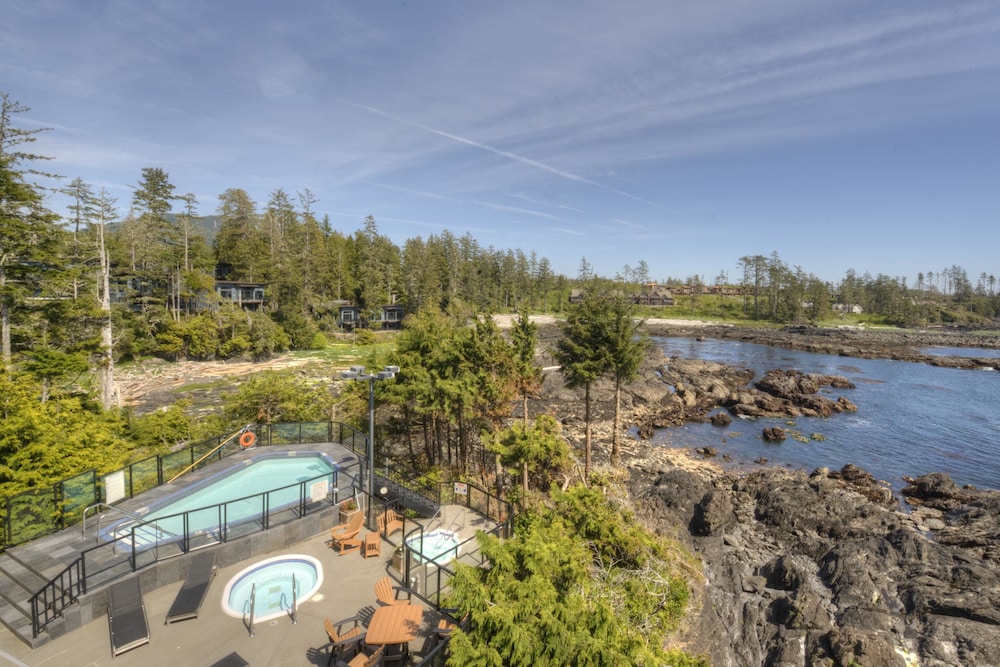 Black Rock Ocean Front Resort 65/69