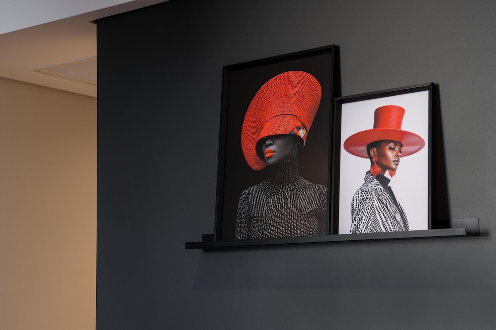 Radisson RED Cape Town V&A Waterfront 6/49