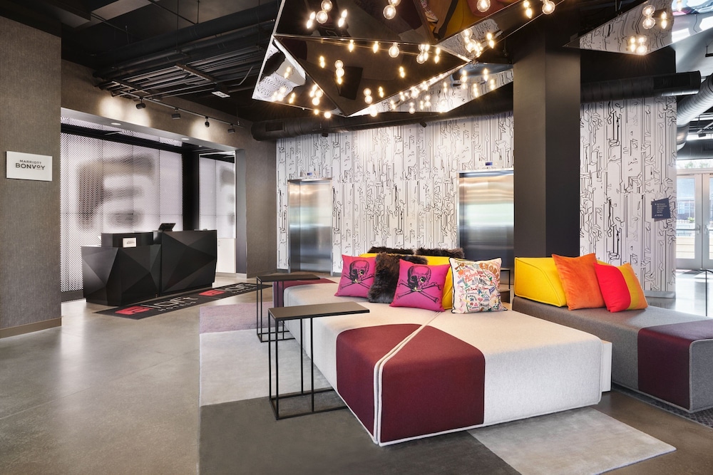 Aloft Atlanta Perimeter Center 25/33