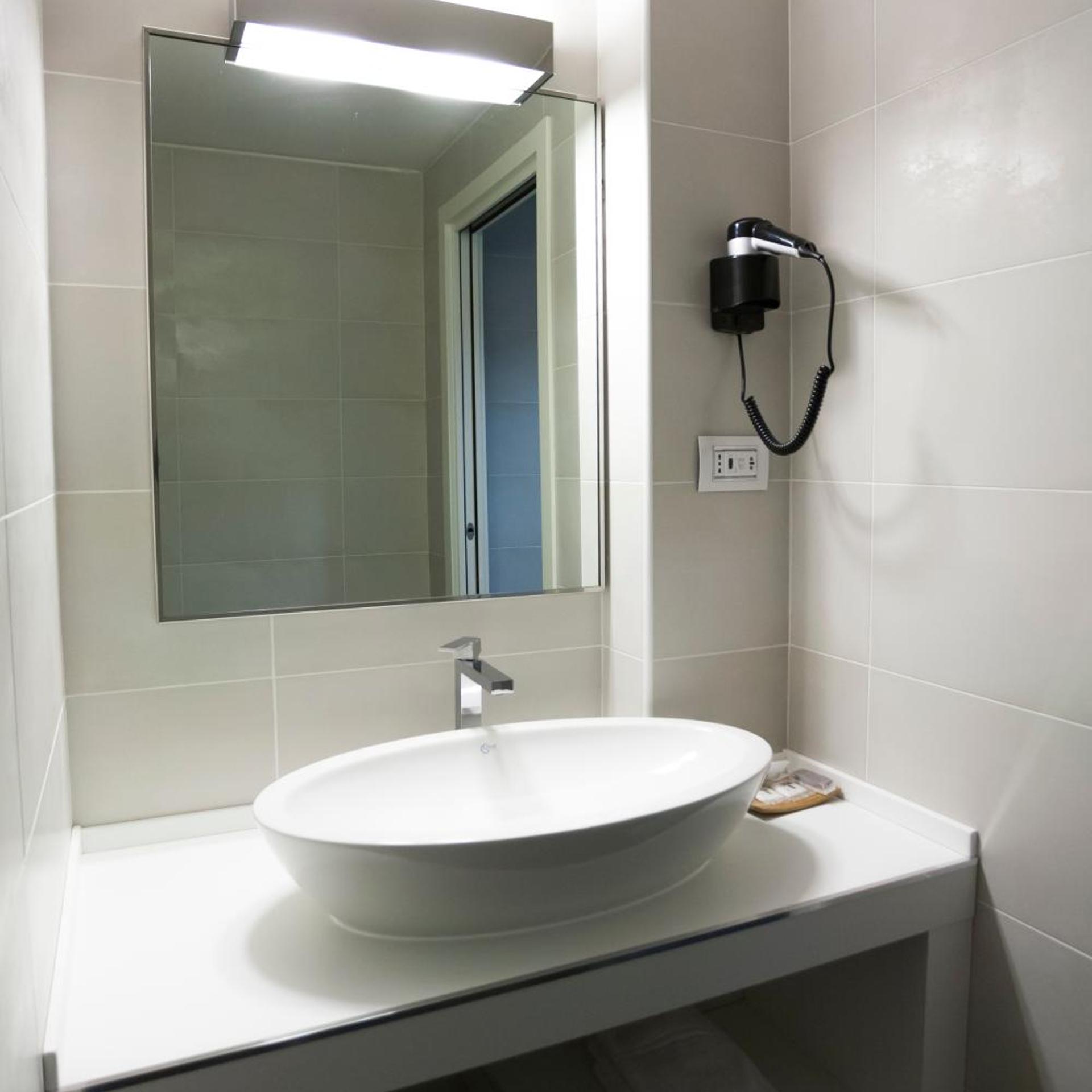 غرفة ثلاثية، 57reshotel Orio 7/10
