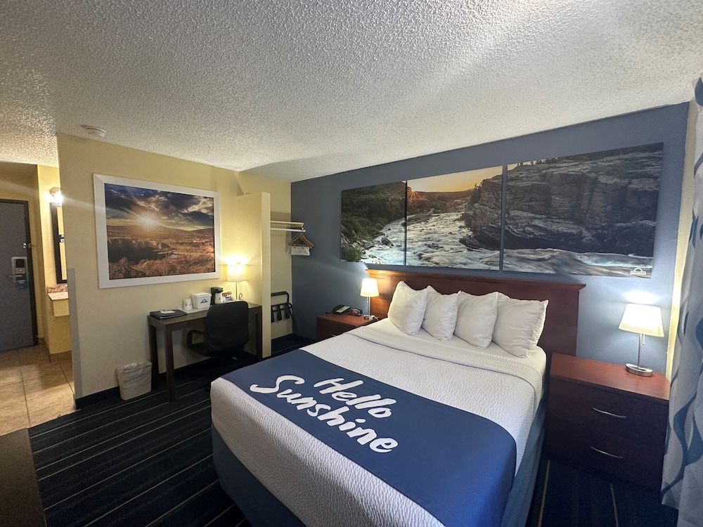 Days Inn & Suites by Wyndham Gunnison 7/46