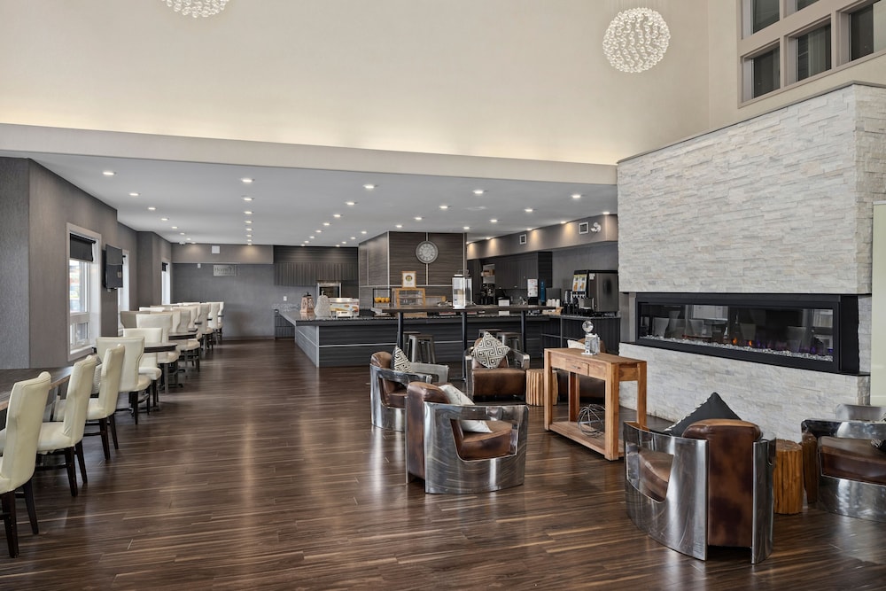 Home Inn Suites Saskatoon South 49/66