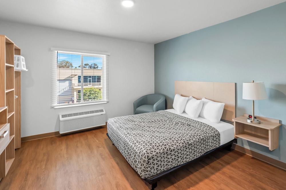 WoodSpring Suites Santee - San Diego Northeast 12/49